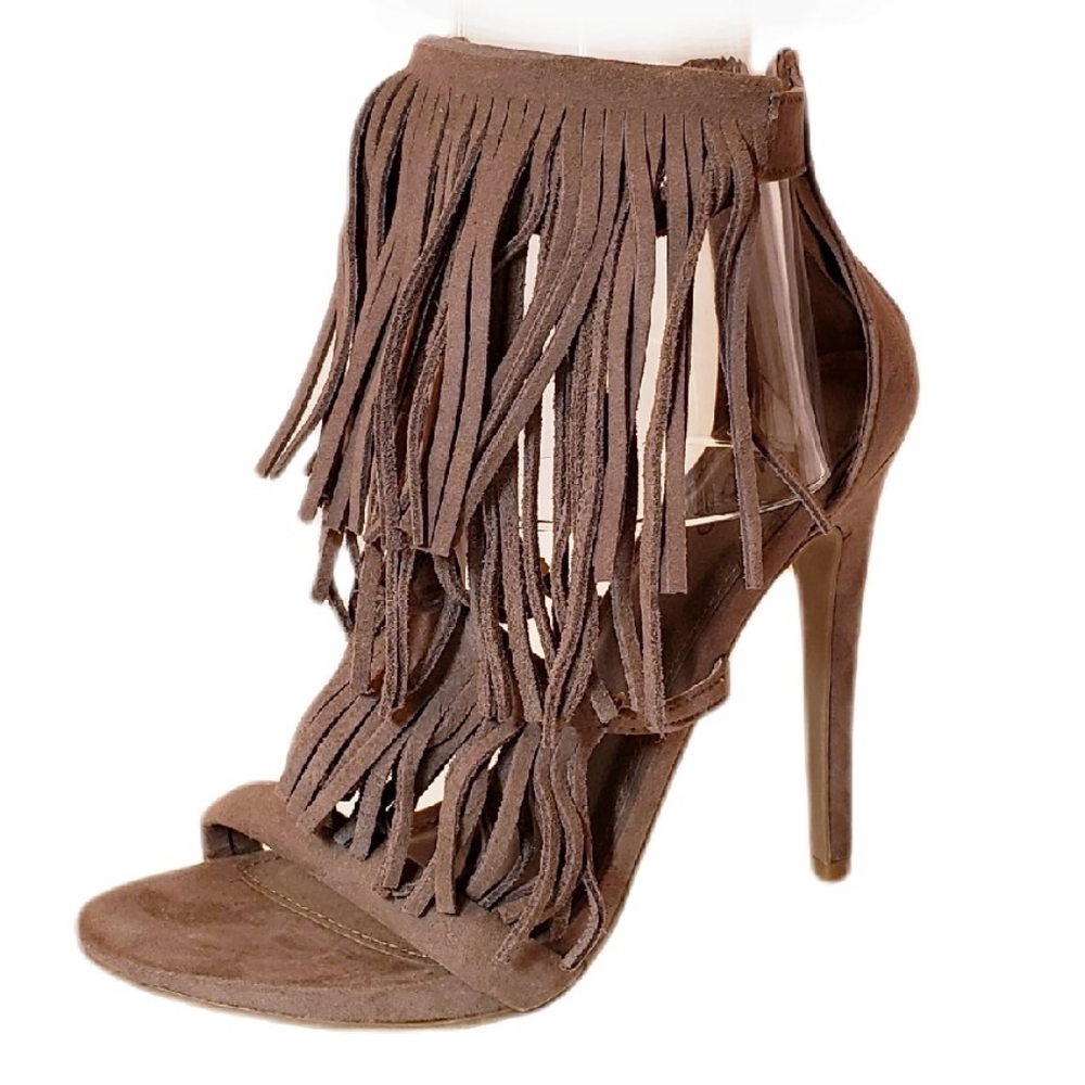 Mossimo BoHo Style Suede Sandal with Fringe Sz 7